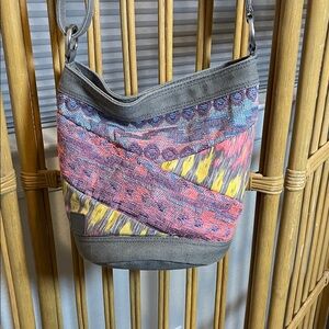 Toms Colorful Women's bucket Shoulder Bag